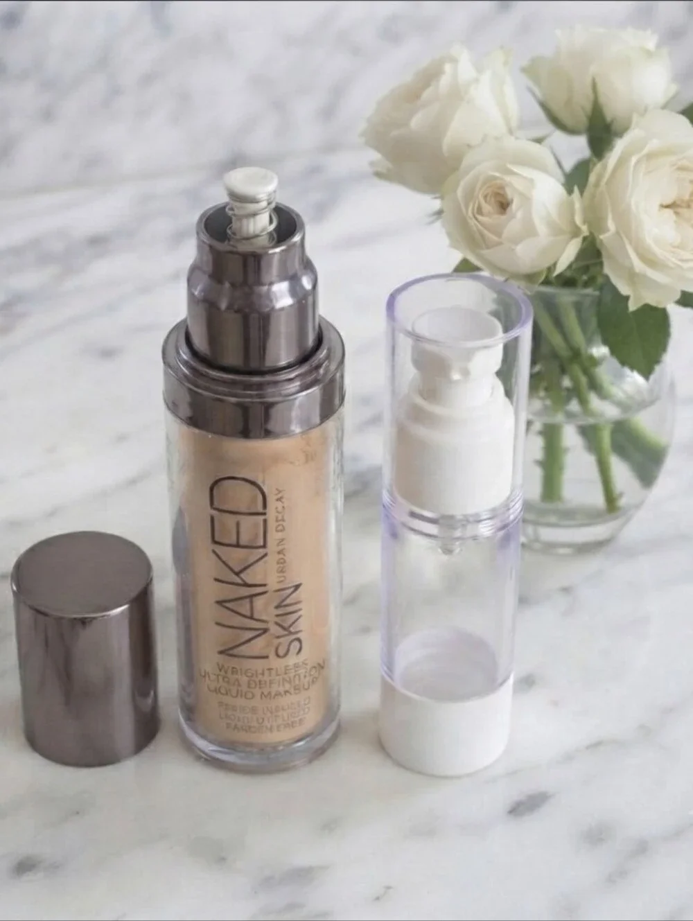 Urban Decay Naked Skin Weightless UD Foundation Shade 4.0 ☆ RARE☆ | Read Below